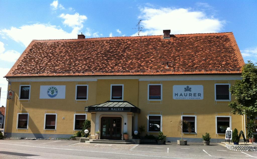 Maurer Gasthof-Vinothek Gleisdorf Exterior photo
